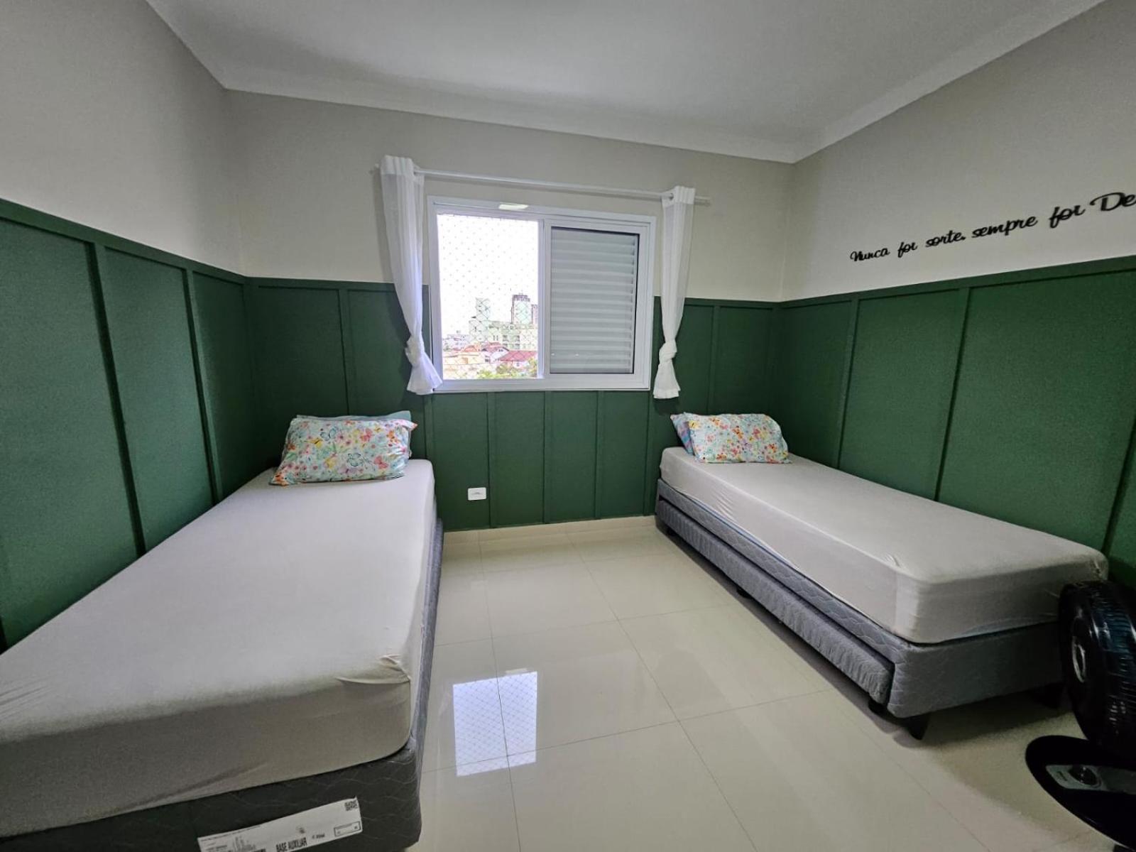 Apartamento para temporada no Guarujá Exterior foto